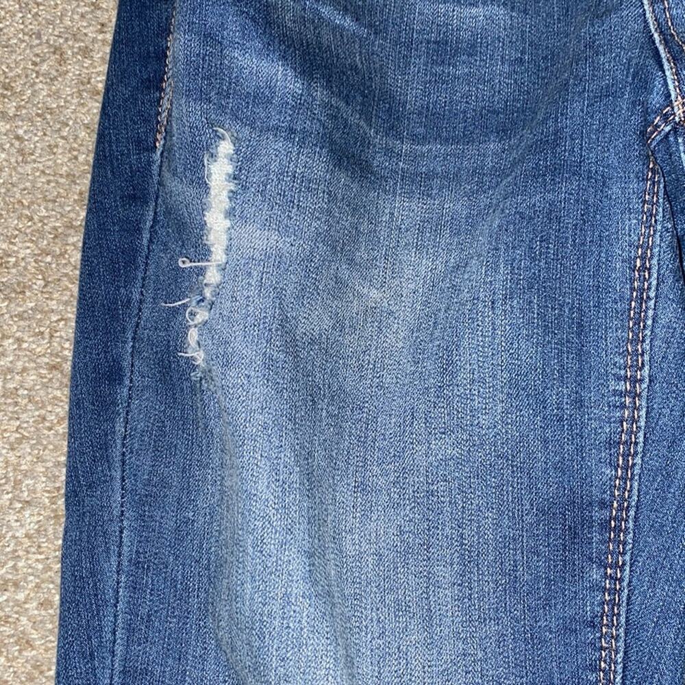 {1822 DENIM} Glen Maternity Distressed Cuffed Jean - Picture 5 of 10